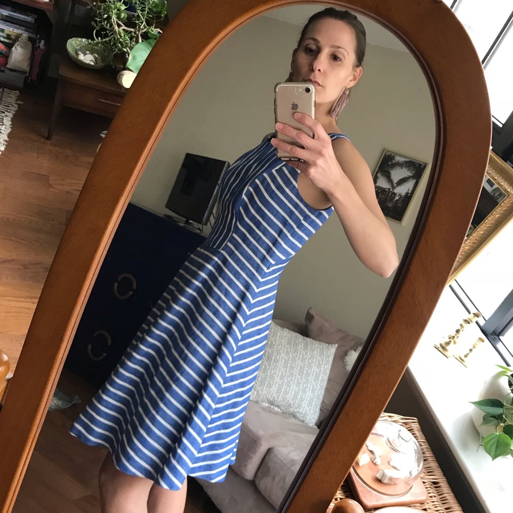 Vineyard Vines dress.